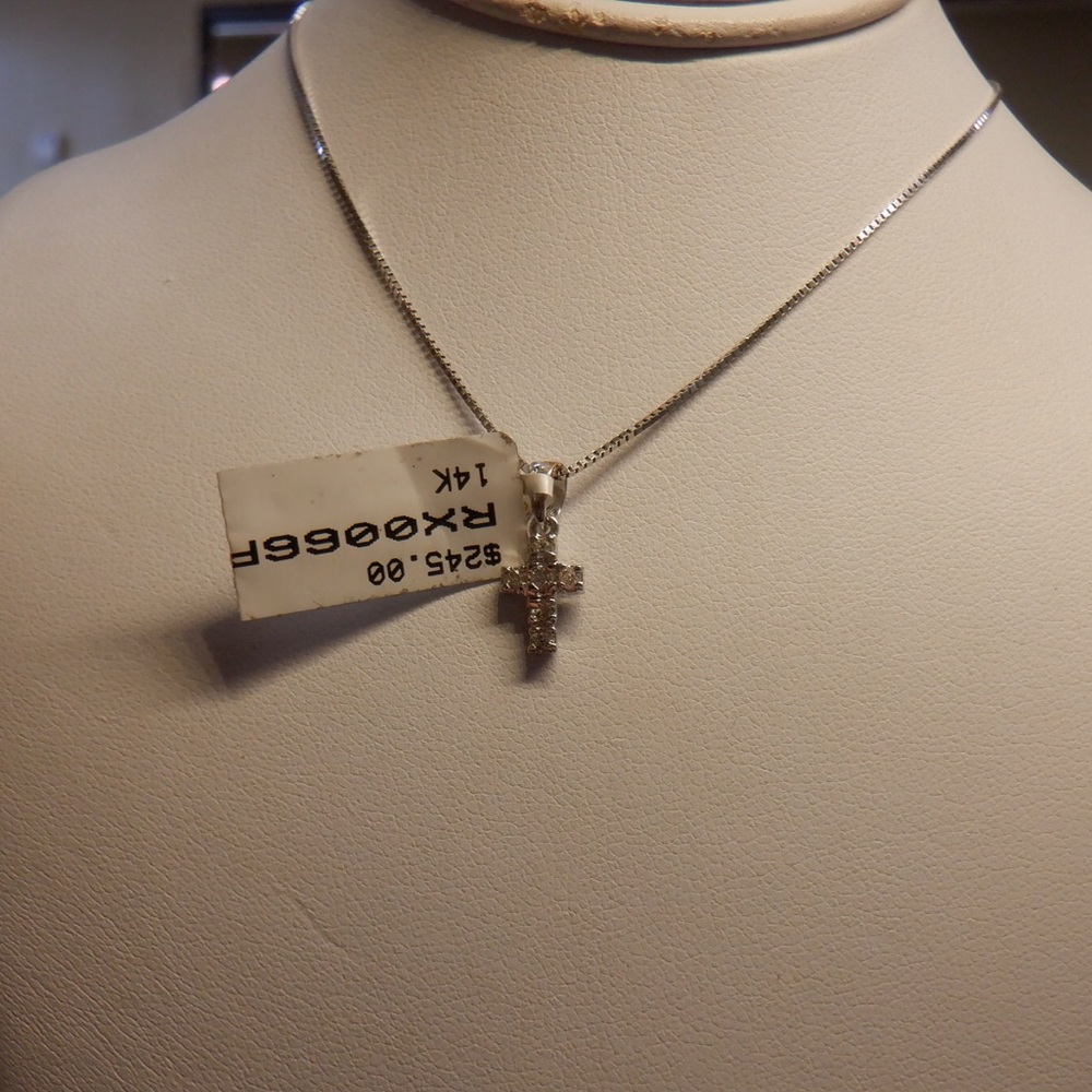 New  14k white gold round diamond cross